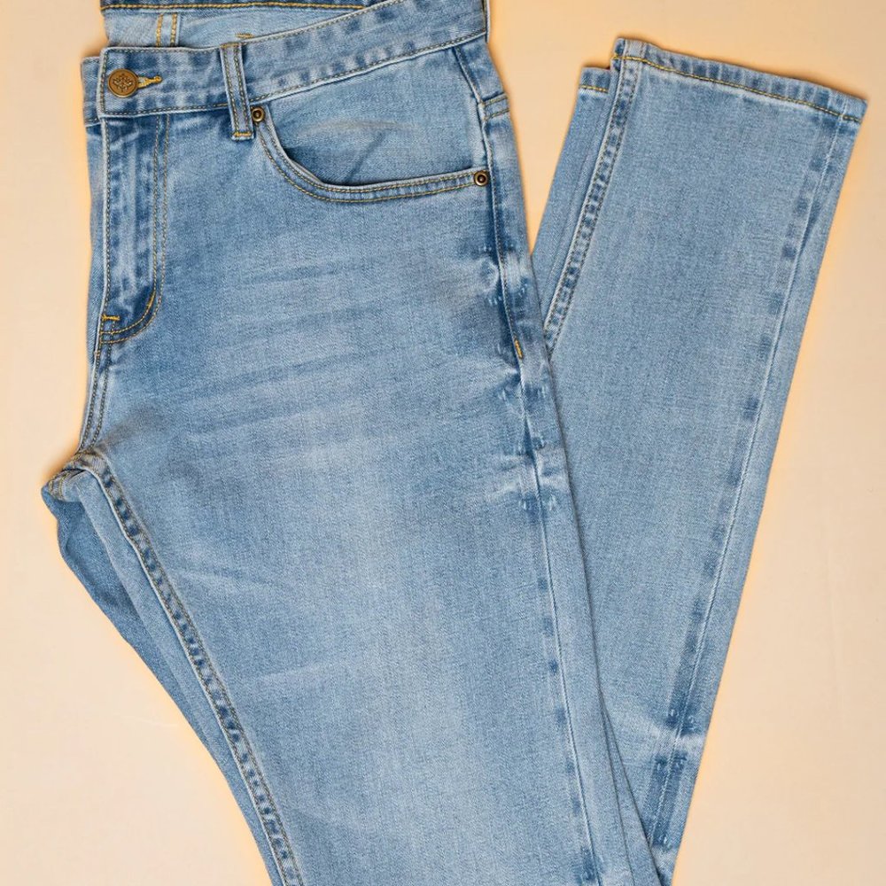 Selvedge Light Wash Slim fit Jeans, 31x30 (Days of September)